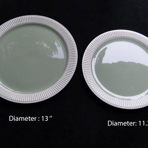2 platos grandes Villeroy & Boch V & BM (13 y 11 pulgadas de diámetro) - Diseño Art Déco Capri, Francia, París, 1950