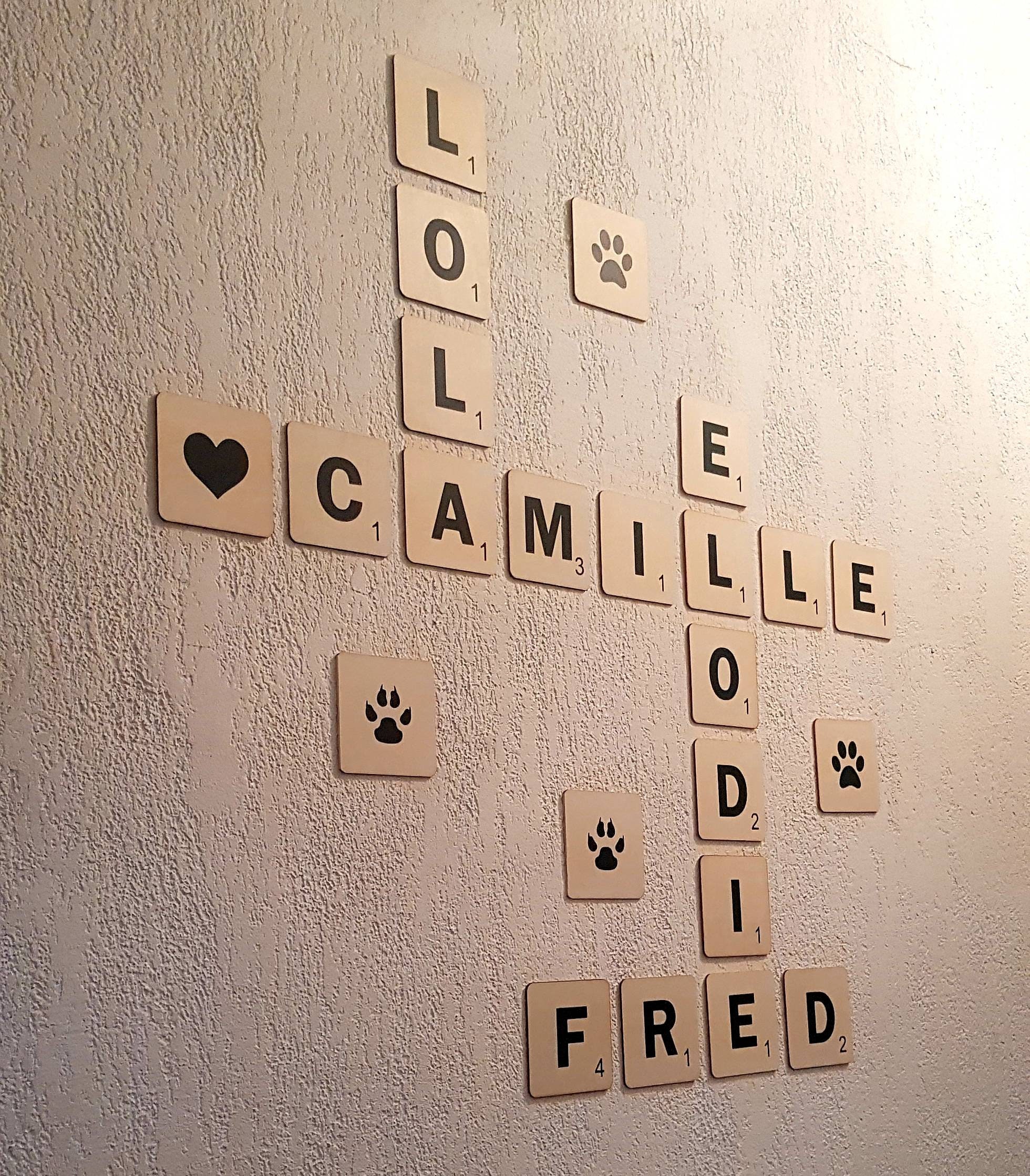 Décoration Murale Lettre de Scrabble Géante en Bois, Prénom, Famille à L'unité
