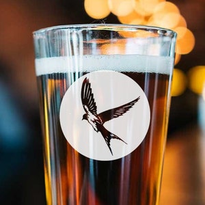 Sparrow - Bird - Engraved Glassware - Pint - Pilsner - Customized - Personalized - Your Name
