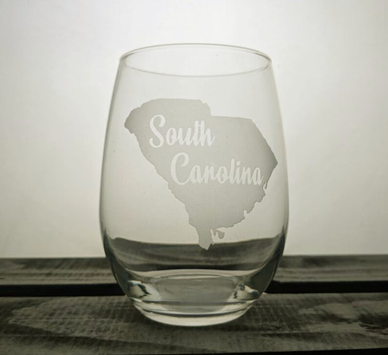 Customized Personalized Wine Glass Pint Custom SC Glassware Gift Ideas South Carolina State Outline
