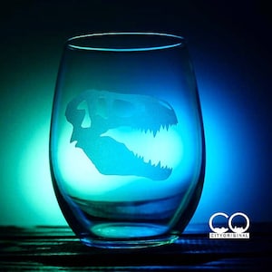 Trex Glass - Tyranosaurus Skull - Dino Wine Glass - Pint Glass - Dinosaur - Etched - Gift Ideas - Gifts