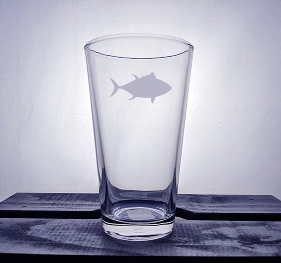 Tuna Glass - Fishing Pint - Great Outdoors - Fisher - Hunting -  Personalized - Customized - Your Name - Ocean Glassware