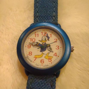 DONALD DUCK Lorus Disney Watch Arms Move Vtg 1990s Quartz Analog