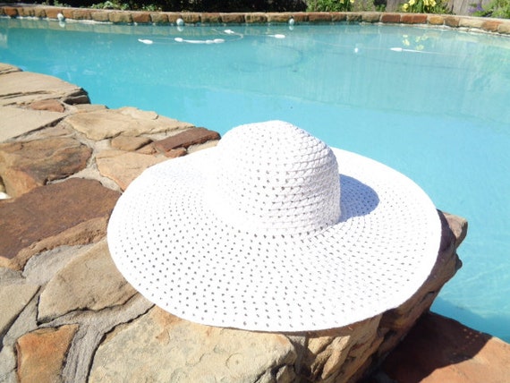 Womens Large Floppy 1980s Kentucky Derby Wide Brim