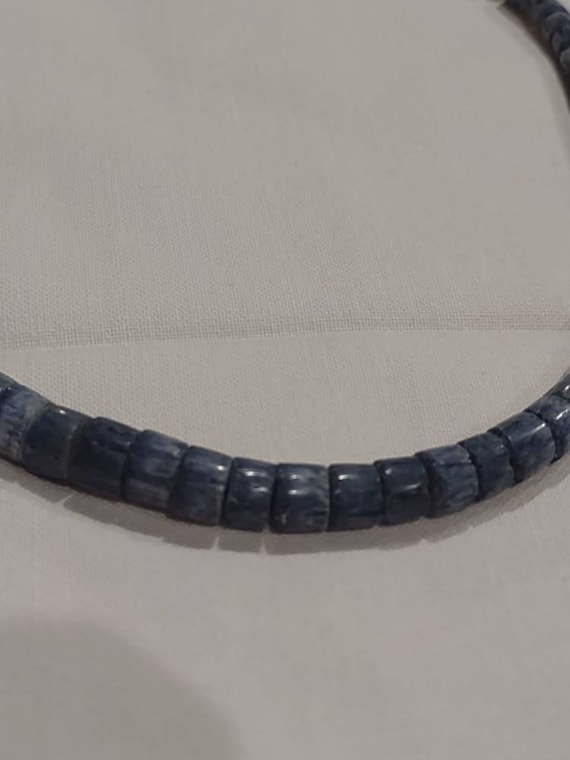 Beautiful Blue stone choker necklace vtg