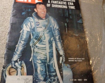 Vintage  Life Magazine May 24 1963 Gordon Cooper's Trip & Albert Einstein's Theory / Space