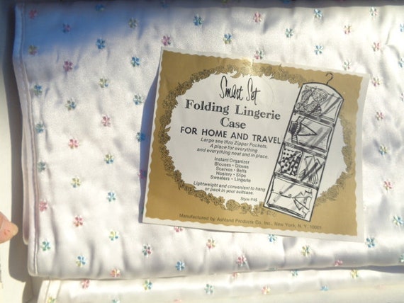 hanging lingerie bag , Rare silk NIB Ashland prod