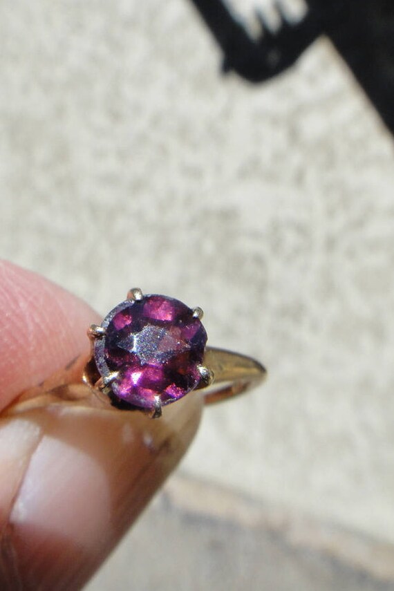 antique 14kt gold amethyst ? ring size 5 1/2