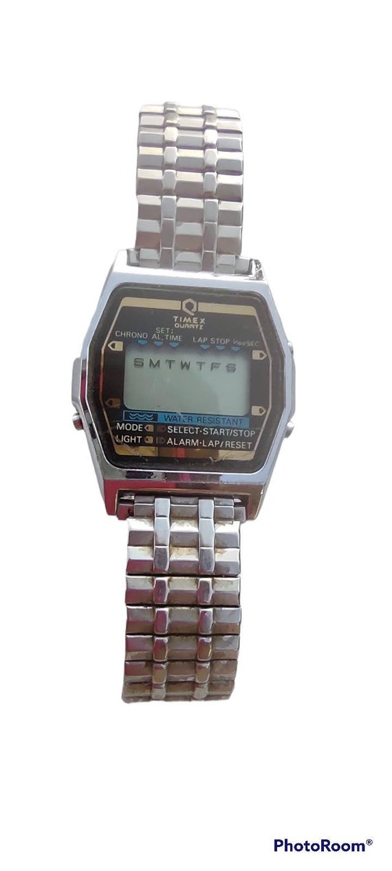 Timex quartz k cell watch needs battery vintage needs battery