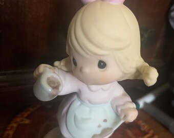Precious Moments 1999 Enesco Bisque Wednesday’s Child is full of Woe