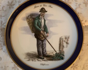 Traders of ‘Old Paris Collection’ Chiffonnier(Rag & Bone Man). PLATE