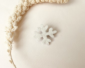 Pretty snowflake brooch with glitter handmade and with Love by Tendre Cactus