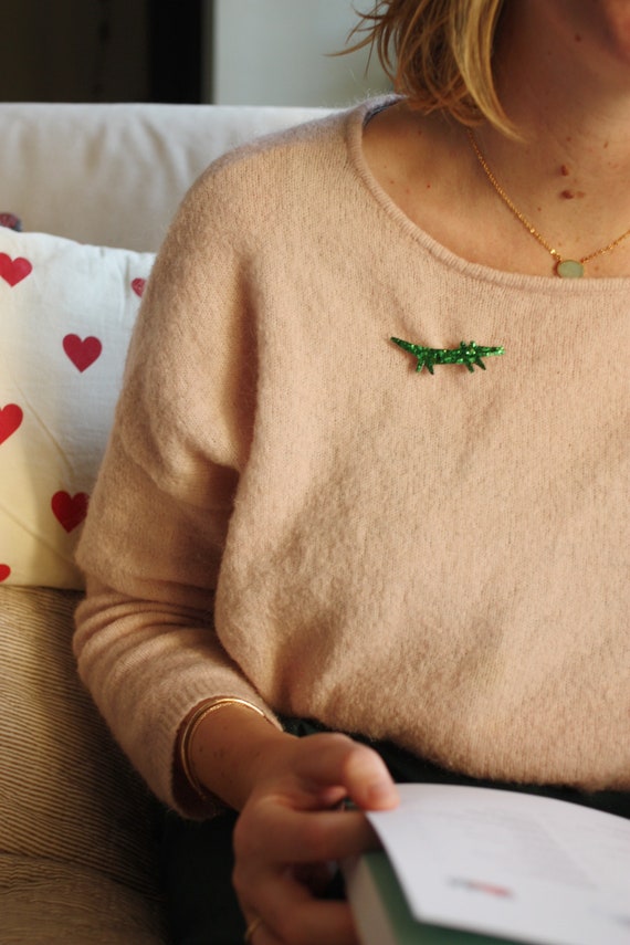 Jo’ le croco handmade glitter crocodile brooch with Love by Tendre Cactus