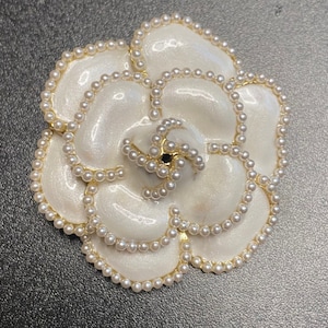 Broche fleur de camélia, Broche fleur, Broche de mariage