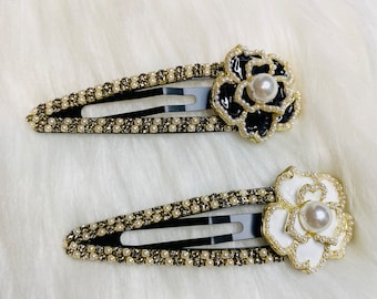 Camellia flower hair clip Black White New handmade lot 2
