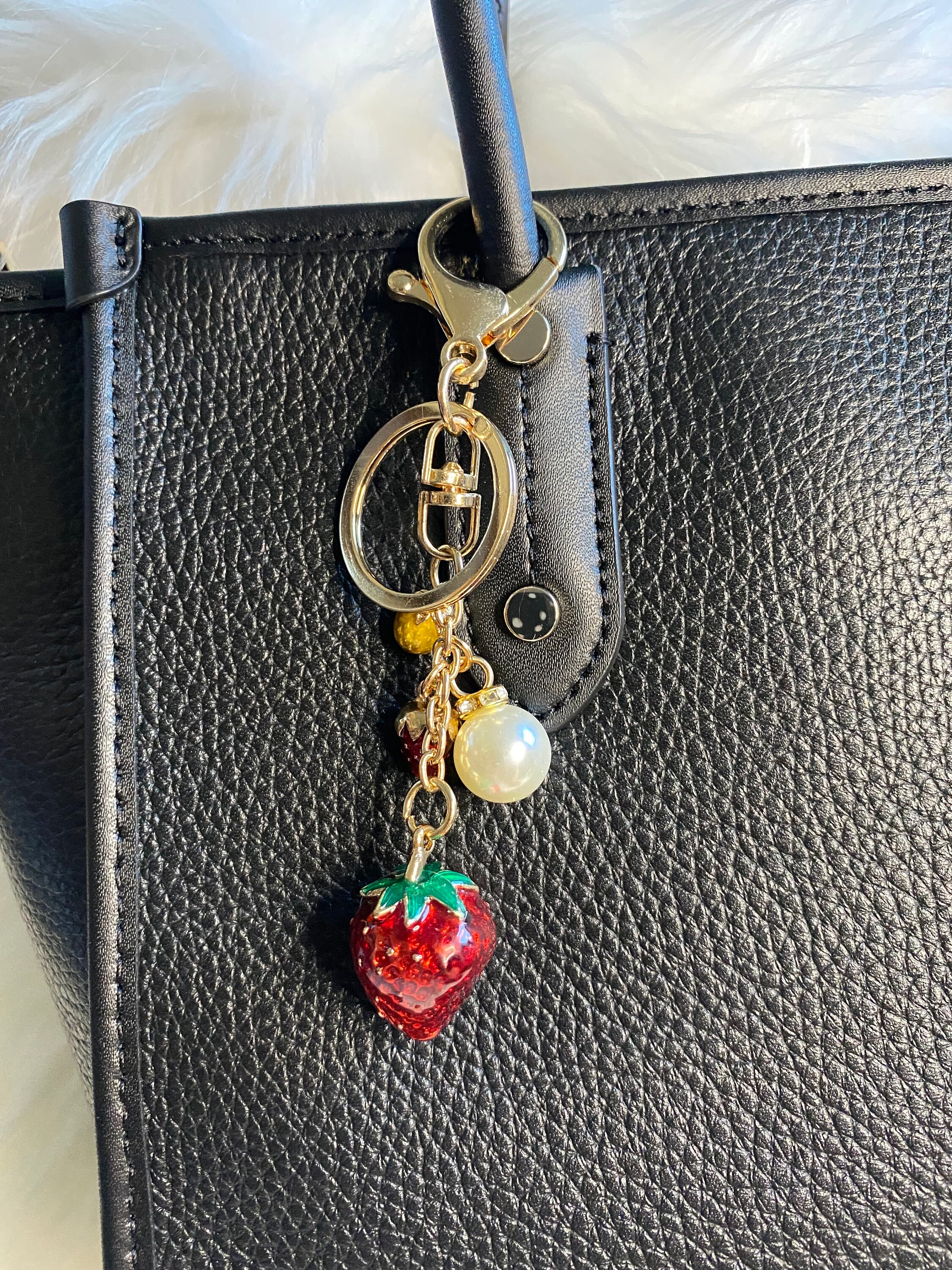 STRAW CHARM KEYCHAIN main image 1