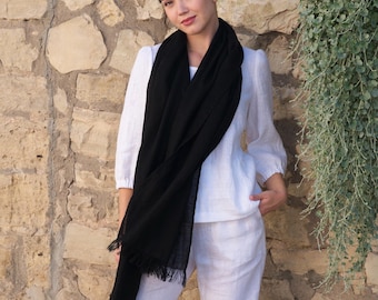 Bufanda de lino con flecos, chal largo y liviano de regalo, bufanda de lino lavada, transpirable y suavizada para el verano, moda femenina para mujeres