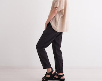 Women linen trousers. Straight-leg linen pants. Elegant, classic, comfortable linen trousers with pockets and elasticed waist.