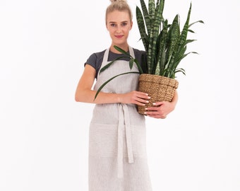 Full gardening apron with pockets, Natural linen apron, soft womens cooking aprons, for barbers or bakers, womens florist apron