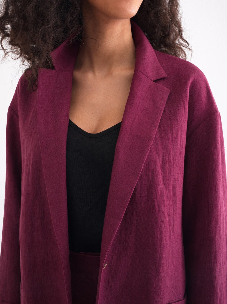 Close-up of a Women's Summer Linen Jacket with Pockets, Casual Loose Natural Blazer, in rich burgundy, highlighting the fabric texture and lapel design.