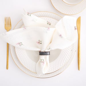 Linen napkins. Washed linen napkins. Soft linen napkins for your kitchen and table linens. image 3