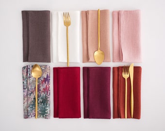 Linen napkins. Washed linen napkins. Soft linen napkins for your kitchen and table linens.