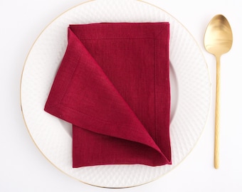 Rich, Warm Red Tones Linen Napkin - Soft and Elegant - 16x16 inches / 40x40 cm - Perfect for Casual and Formal Setting