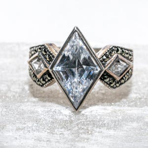Judith Jack Sterling Silber Markasit Breitband - Princess Cut Mittelstein - Art Deco Bold Statement Ring - Größe 7