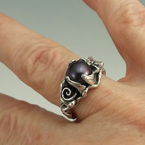 Black Freshwater Pearl Ring