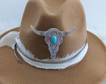 Cowboy Brooch Bull Head Hat Pin! Update your favorite western hat. Pin to purse or scarf! Hat Accessory/Western Brooch/Hat Pick/Hat Jewelry/