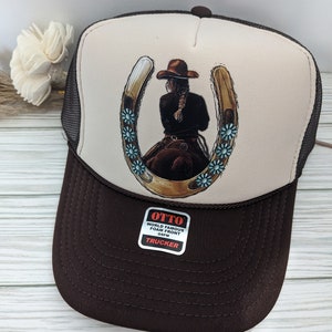 Plain hat - no charm band