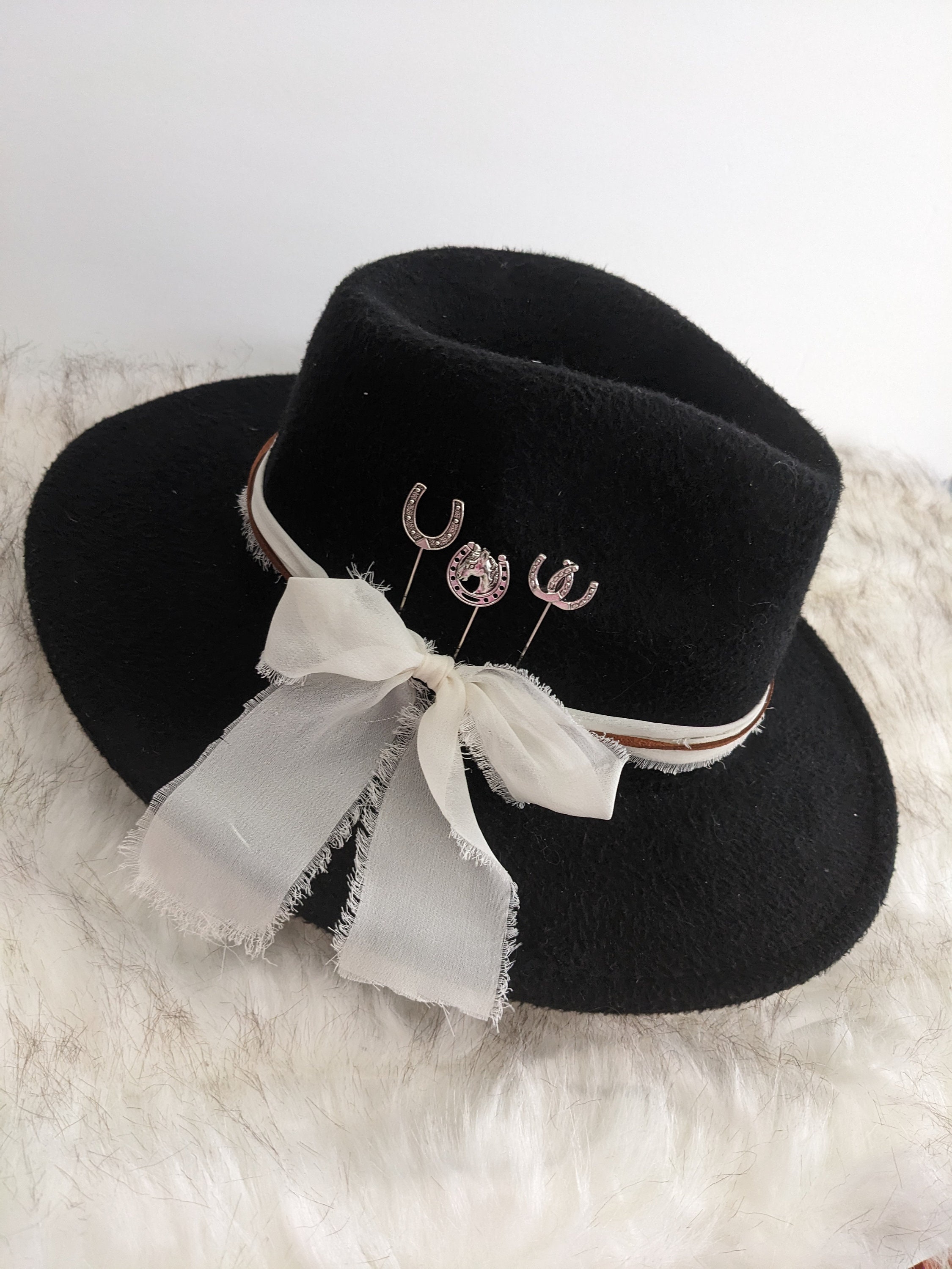 Louis Vuitton Pin Cap w/ Tags - Black Hats, Accessories - LOU446362