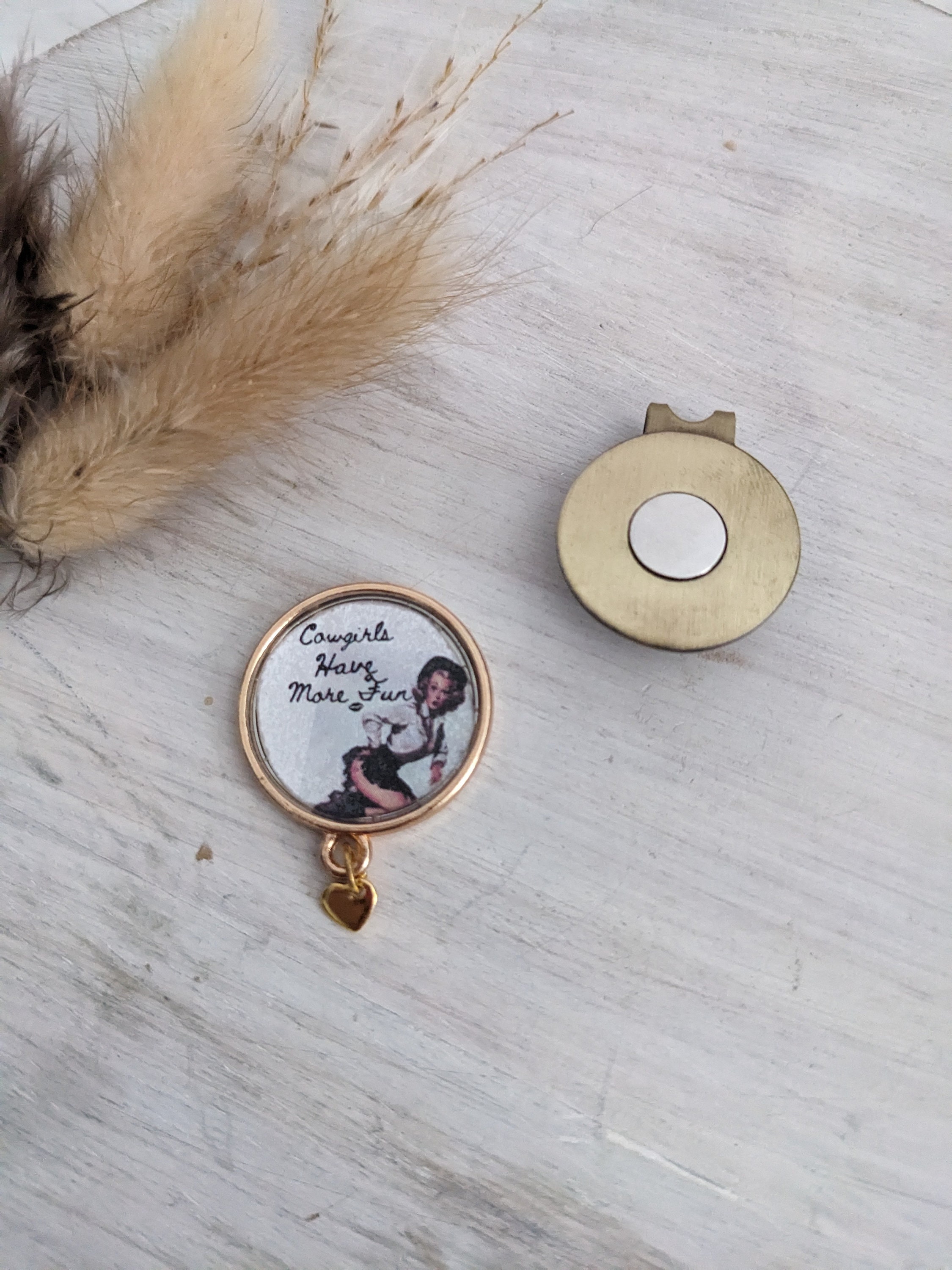 Magnetic Cowgirl Hat Clips for Trucker Hat/Cowboy Hat, No Damage Hat Clips, Hat Accessory