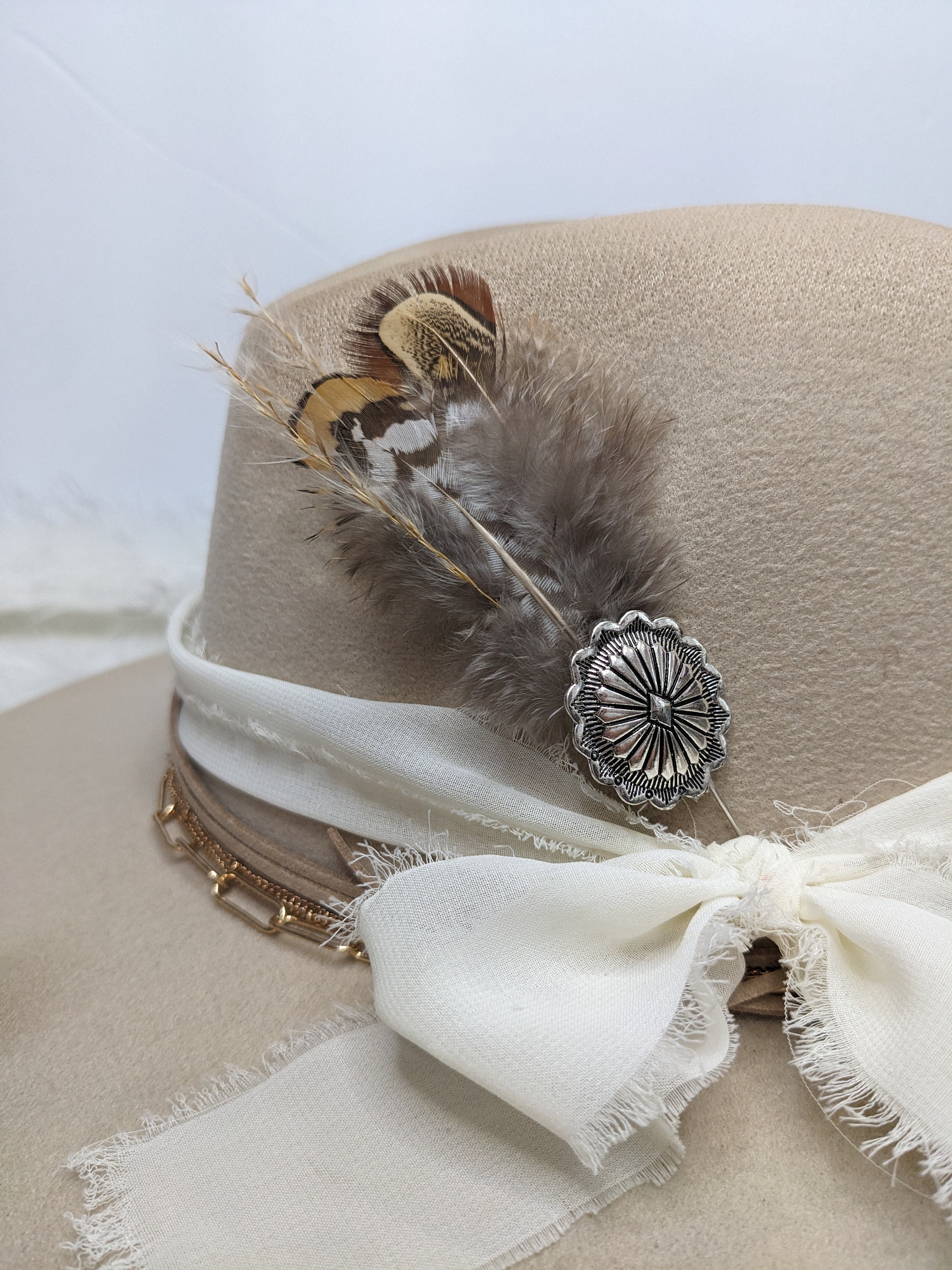 Épingle à Chapeau Vintage Collection - Neuf Sans Emballage - Émail Décoratif - Accessoire Rare Et élégant