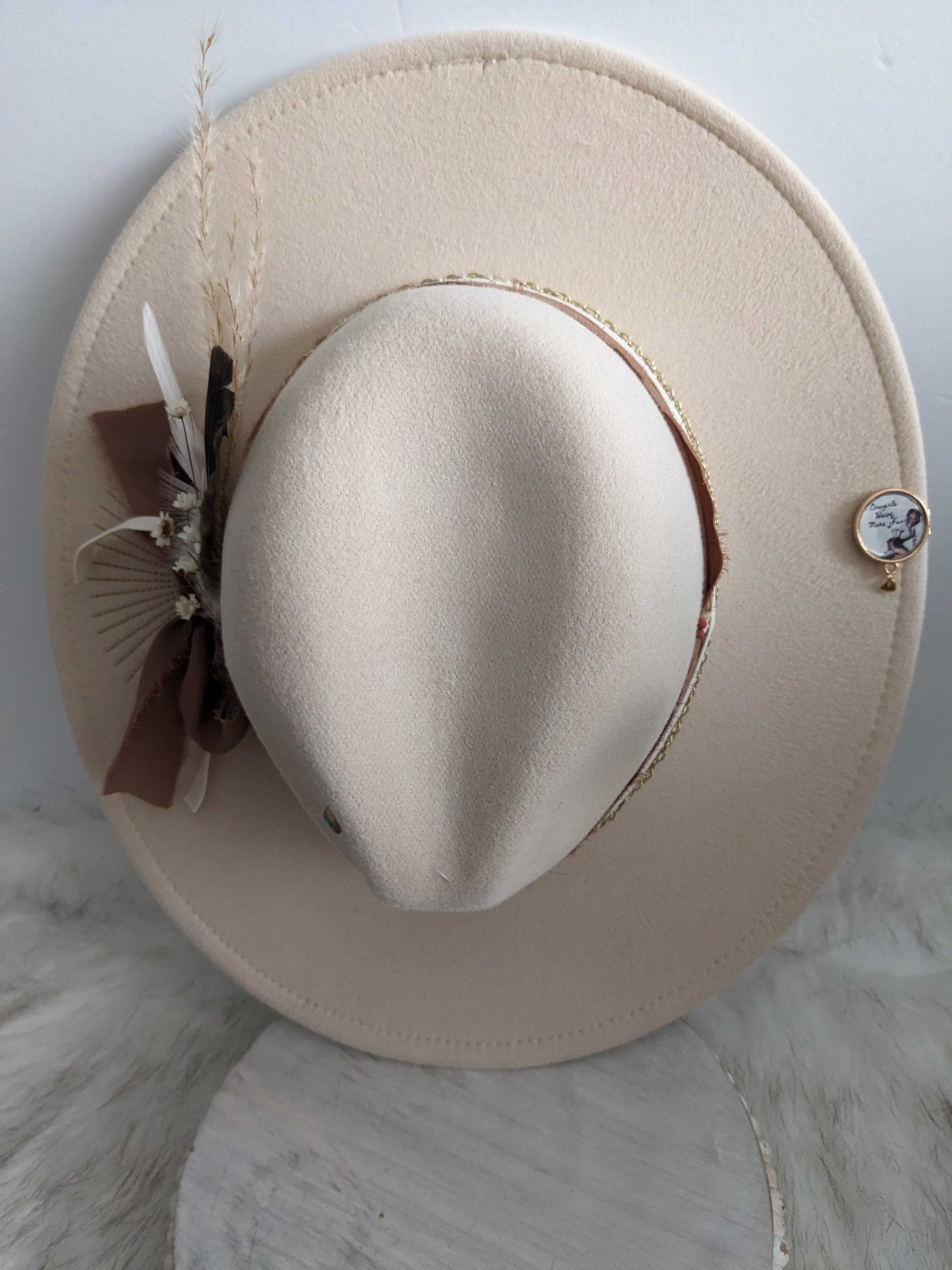 Magnetic Cowgirl Hat Clips for Trucker Hat/Cowboy Hat, No Damage Hat Clips, Hat Accessory