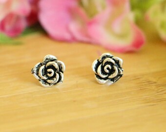 Flower earrings stud, Tiny stud earrings, stud earrings sterling silver, silver flower earrings, 7 mm Stud Earrings, personalized gift