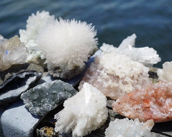 Cristalli di zeolite curativi - Scolecite, apofillite, geode, campioni di stillbite di qualità AA India - Healing Crystal è ora un supplemento L204