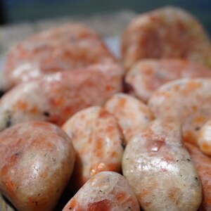 Tumbled SUNSTONE - Rough SUNSTONE - Sunstone Palm Stones - Many Sizes - Healing Crystal that has warm energy