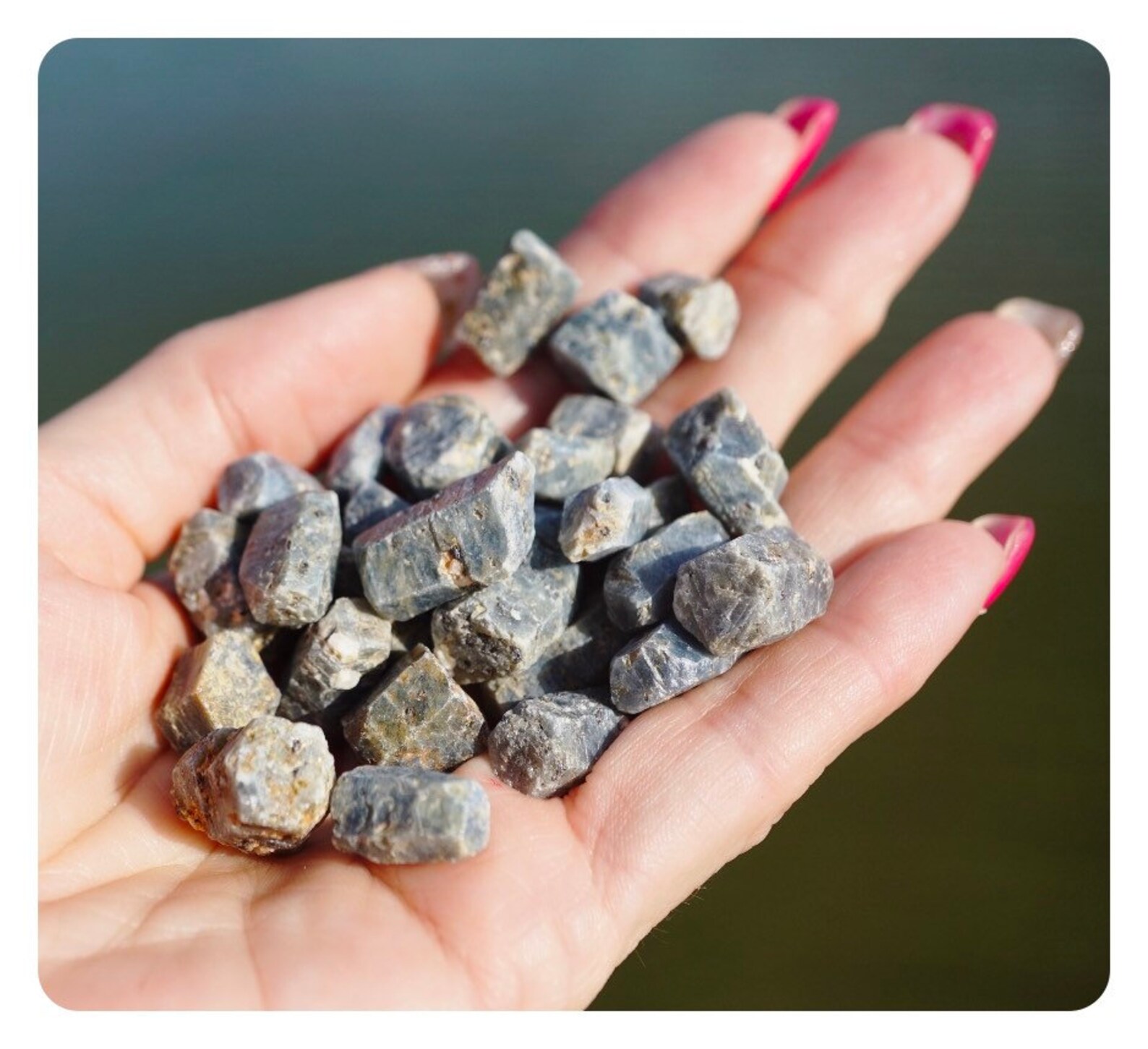 Raw SAPPHIRE Crystals This Healing Crystal can increase love Etsy