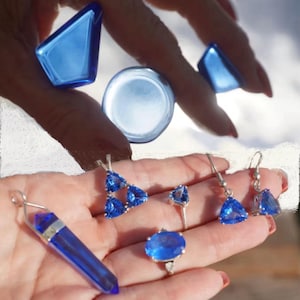 Faceted SIBERIAN BLUE Quartz Pendant ~ Macrame Siberian Blue Quartz Ring - 925 Silver Quartz Jewelry - Contains Mineral Cobalt Energy L31
