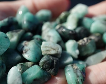 Tumbled EMERALD Crystals from Brazil - Grade A Color - This Green Healing Crystal can Heal your Heart