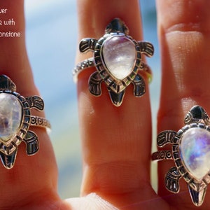 Natural Moonstone Ring, silver moon stone ring, blue moonstone jewelry, blue flash, healing stone ring - White Moonstone 925 Silver Turtle Ring Size7