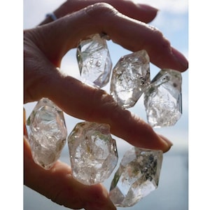 Rough Ultra Clear HERKIMER DIAMOND - Double Terminated Crystal - Ethically Mined in New York A Healing Crystal balancing meditation tool L5