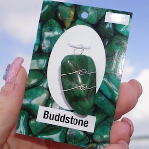 Getrommelte BUDSTEIN Anhänger -Natürliche Vielfalt von Verdit oder Fuchsit aus S. Afrika Grad A - Diese heilende afrikanische Jade L85