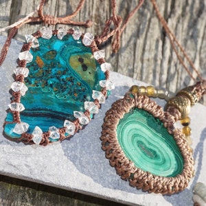 Polished CHRYSOCOLA Necklace - Malachite & Azurite - Crystal Hemp Wrap Macreme adj 18-24&quot;