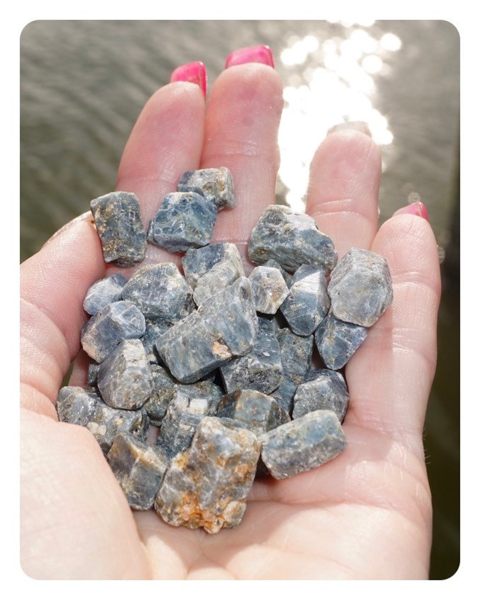 Raw SAPPHIRE Crystals This Healing Crystal can increase love Etsy