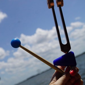 Weighted Tuning Fork Kits -Sound Therapy, Meditation Tool Relaxation Yoga Om Tuner Crystal Tuners 528 & 136 Om Solfeggio Wind chime L35