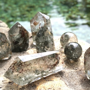 Shamanic DREAM STONE Sphere - Points ~ Freeform - Lodolite - High quality Clear quartz for Gazing or Journeys. Dreamstone L9