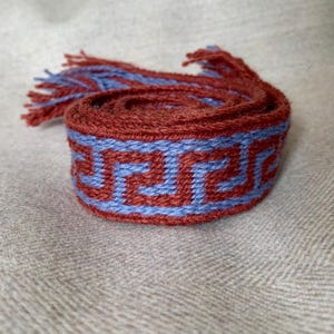Fascia a meandri greche - Rosso e Blu - tessitura a tavolette carte historia życia rievocazione greca romana etrusca cintura passamaneria