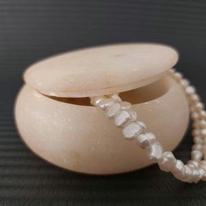 Round marble trinket